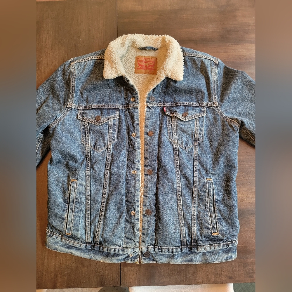 Levi Type III Sherpa Trucker Jacket